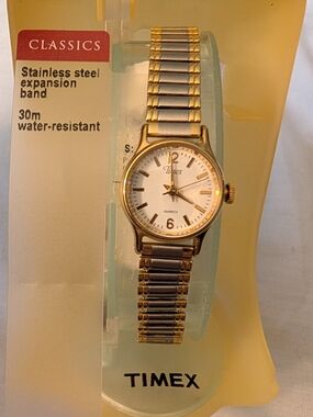 Vintage New In Box Timex Two-Tone Stainless Steel Expansion Band Watch